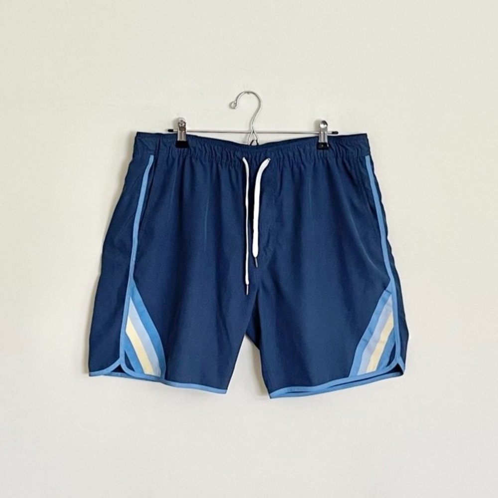 Fair Harbor Blue Retro Stripe Lined 8" Swim Shorts Men’s size XL